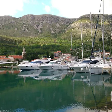 Zeko Rozat 3* Mokošica